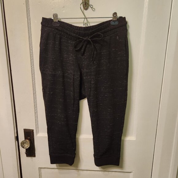 Torrid Active cropped sweats - Picture 1 of 4